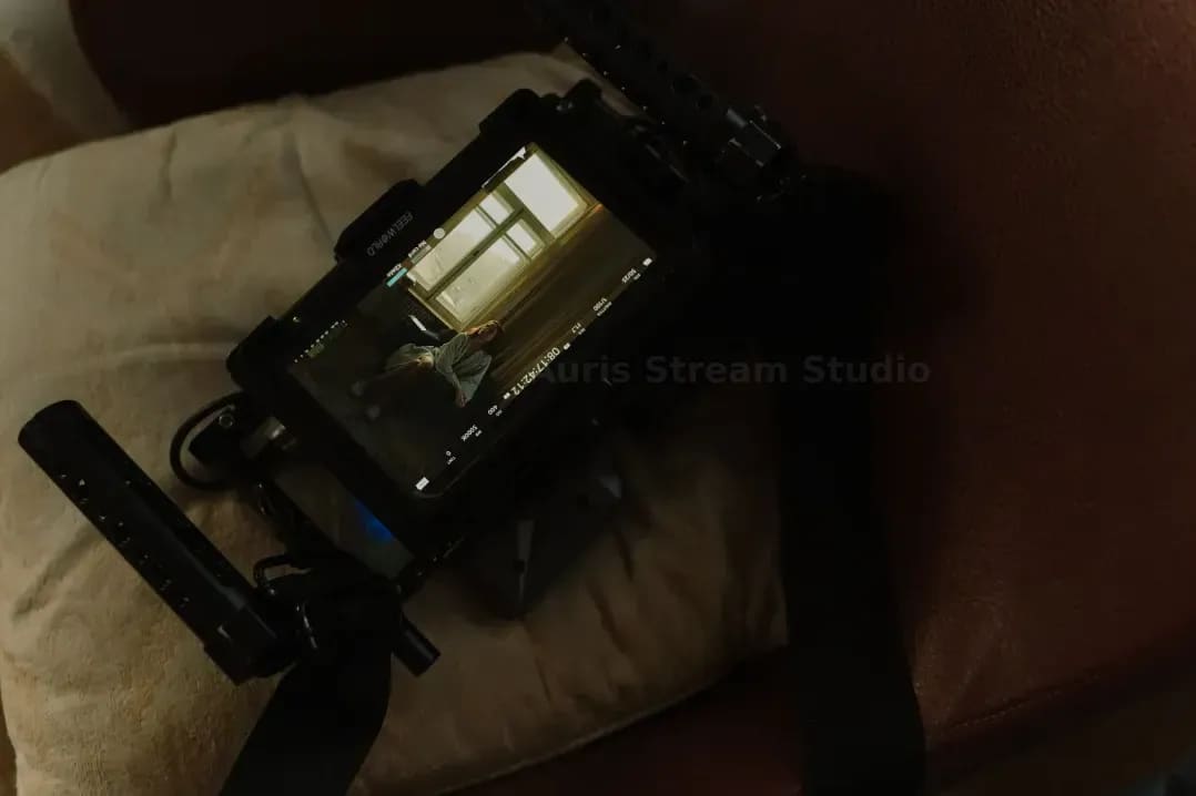 Auris Stream Studio 7